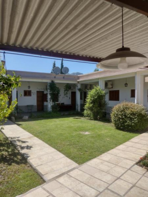 Avalon Hostal